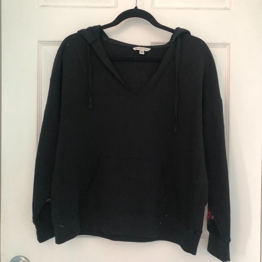 Black Shirt Hoodie w/ Flower Detail